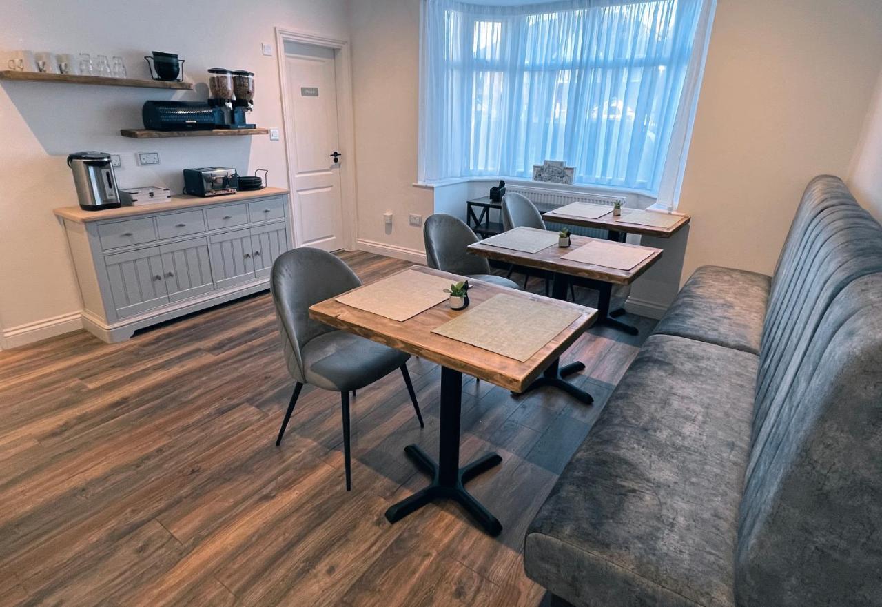 United Home B&B Salford  Esterno foto