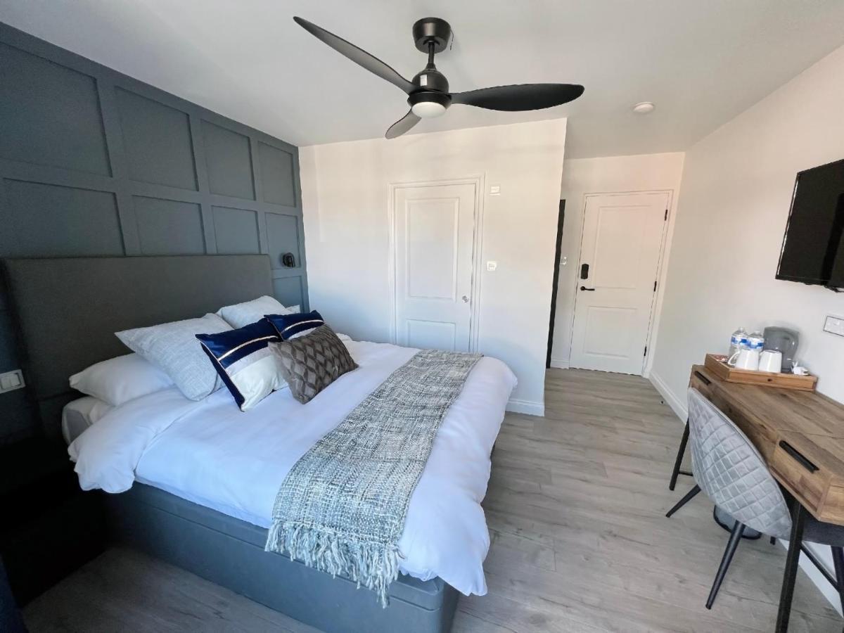 United Home B&B Salford  Esterno foto