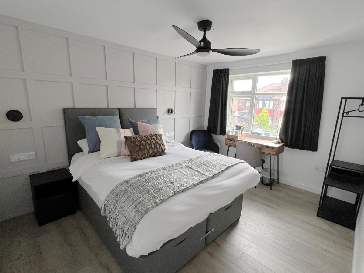 United Home B&B Salford  Esterno foto
