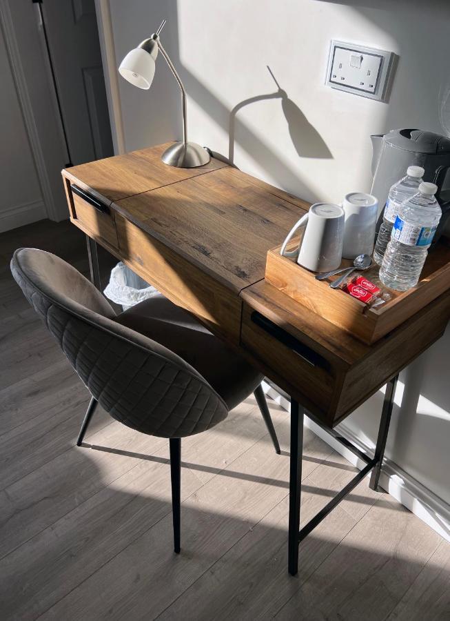 United Home B&B Salford  Esterno foto