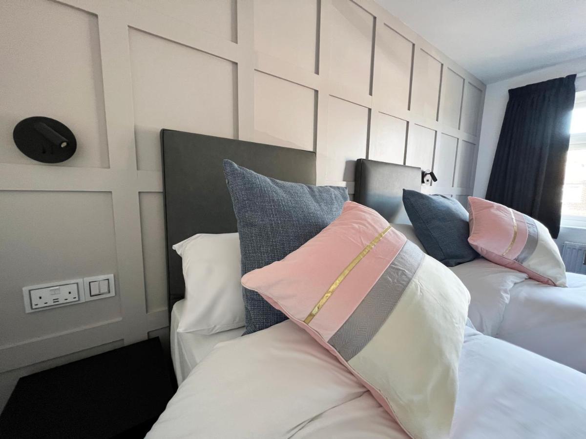 United Home B&B Salford  Esterno foto